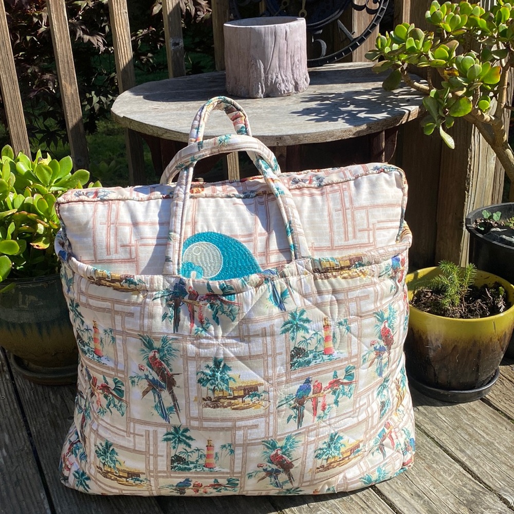 Margaritaville HSN exclusive bedding set 👜 parrots, beach villa & lighthouse